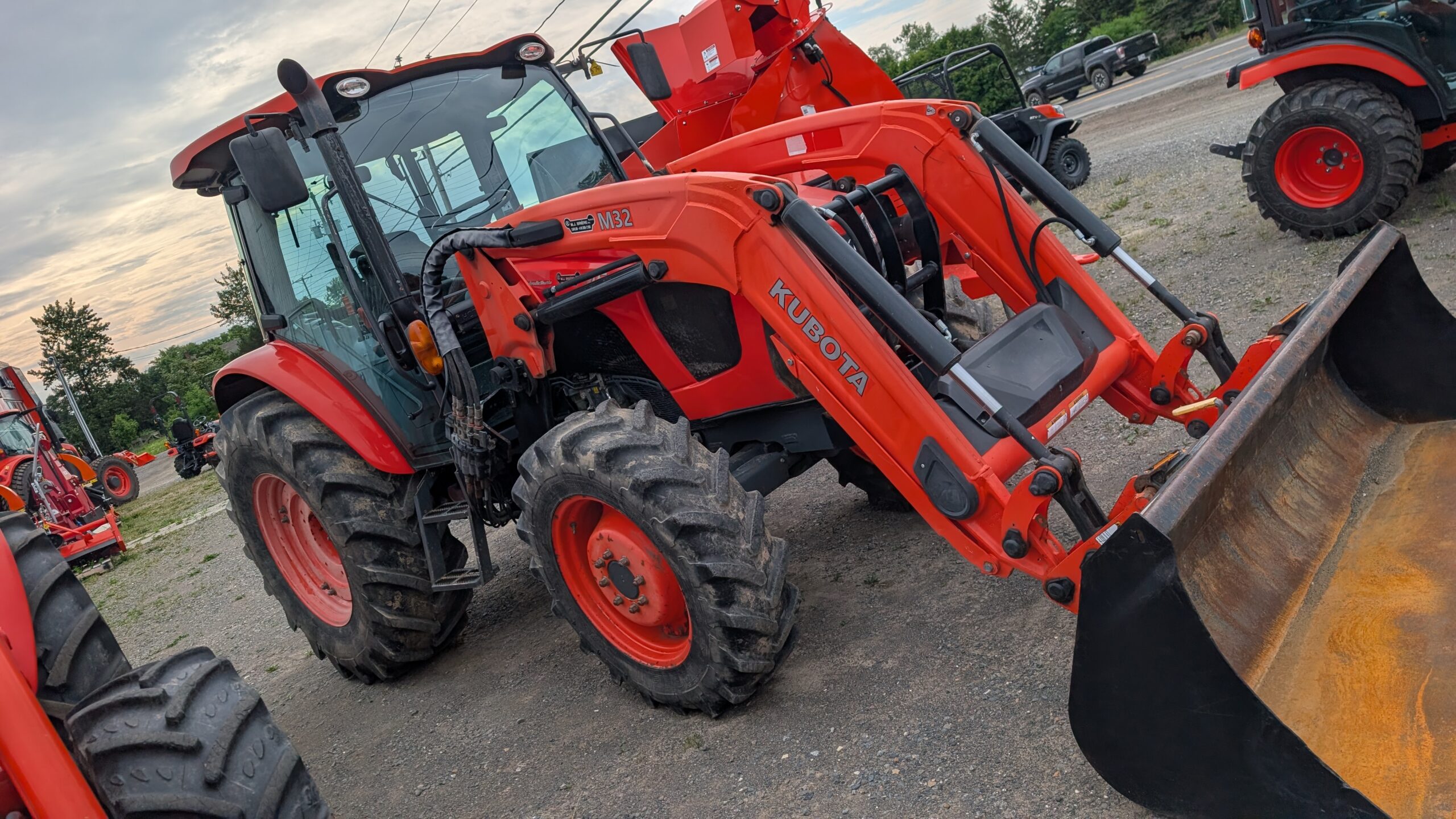 Kubota M5-111HDCC12